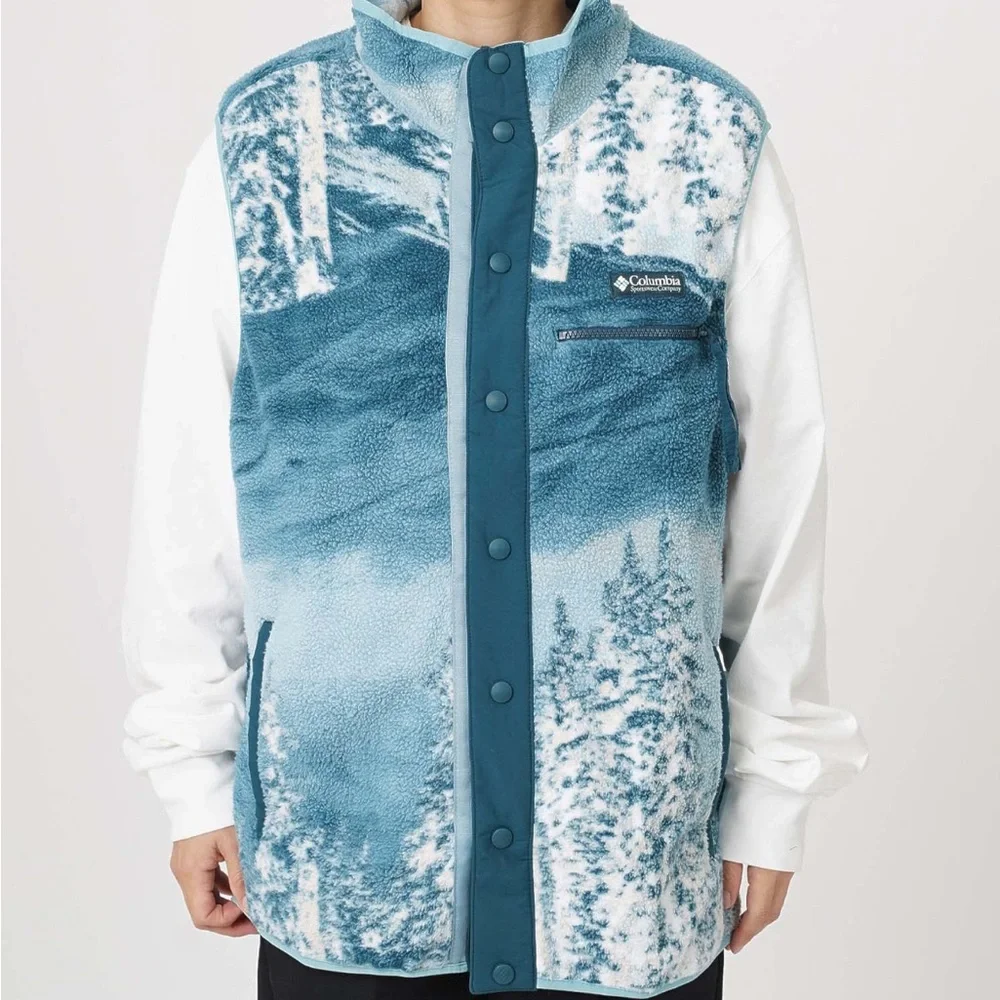 Columbia, Helvetia vest ski print blue button front Sherpa Size, M
